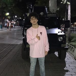 Meet your Posher, Ali